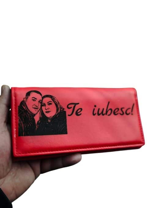 portofel cu text si poza dama rosu Te iubesc