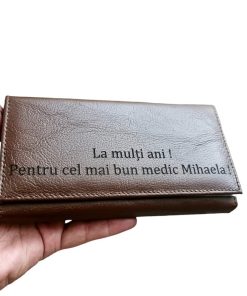 Portofel dama piele naturala personalizat maro Cel mai bun medic