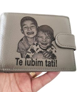 portofel gri cu capsa Te iubim tati.