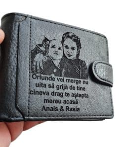 portofel negru cu capsa oriunde