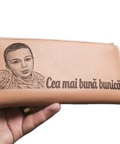 Portofel dama personalizat piele naturala cream.Cea mai buna bunica!