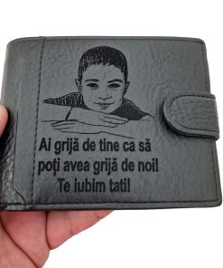 portofel negru cu capsa Ai grija Tati