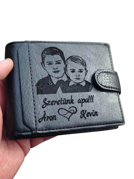portofel negru cu capsa personalizat in alta limba 2