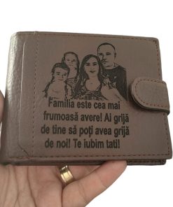 portofel maro cu capsa Cea mai Frumoasa Avere
