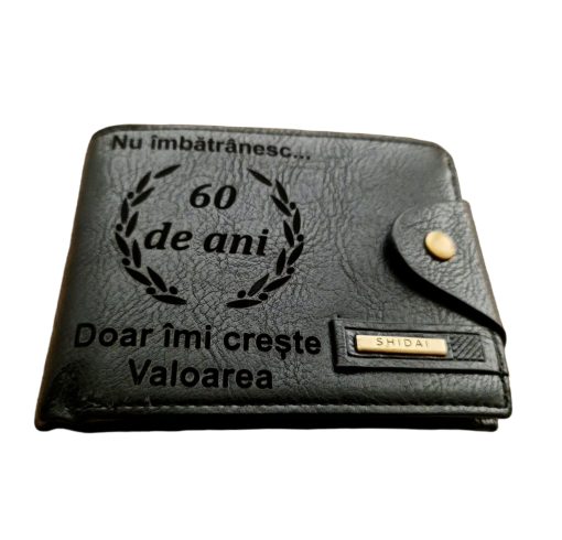 Portofel Personalizat 'Nu imbatranesc', barbati, piele , cu capsa, negru