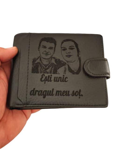 portofel negru cu capsa Unic