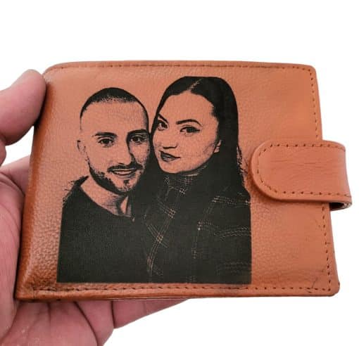 Portofel maro coniac cu capsa personalizat cu poza