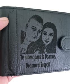 portofel personalizat negru cu capsa Te iubesc pana la Doamne Doamne