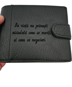 portofel cu capsa negru In viata primesti