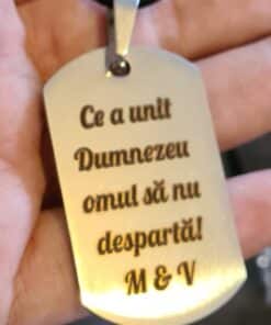 breloc psonalizat cu text sa nu desparta