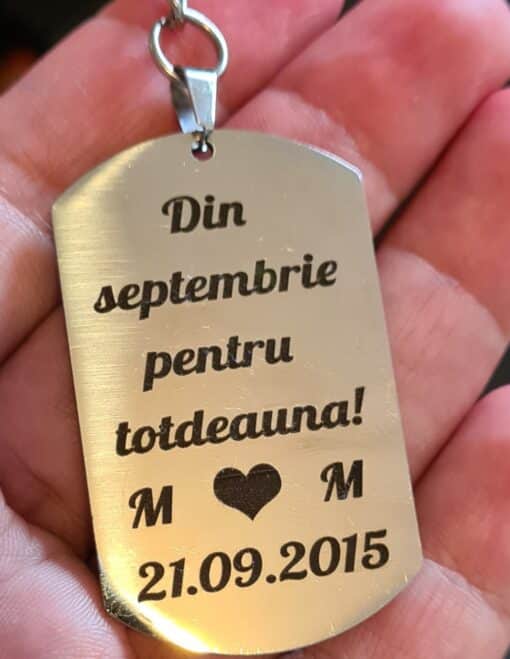 breloc personalizat cu text pentru  totdeauna