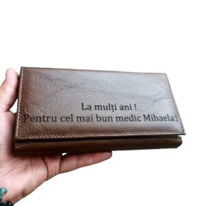 Portofel dama piele naturala personalizat maro Cel mai bun medic