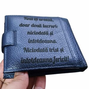 Portofel personalizat piele naturala albastru Finii iti ureaza