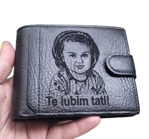 portofel negru cu capsa Te Iubim Tati