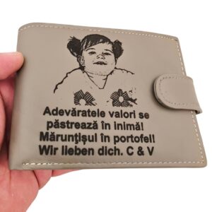 portofel gri cu capsa In portofel