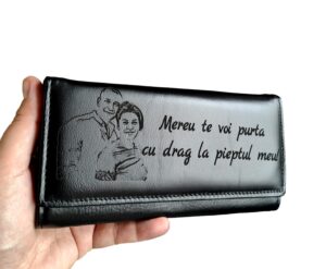portofel dama negru La pieptul meu