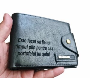 Portofel Personalizat 'Este facut sa fie', barbati, piele , cu capsa, negru