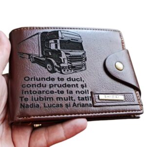 Portofel Personalizat 'Oriunde te duci 3', barbati, piele , cu capsa, maro