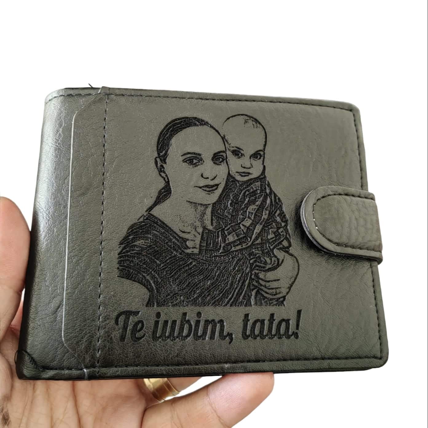portofel negru cu capsa Te iubim TATA