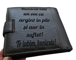 Portofel negru cu capsa personalizat Te iubim bunicule
