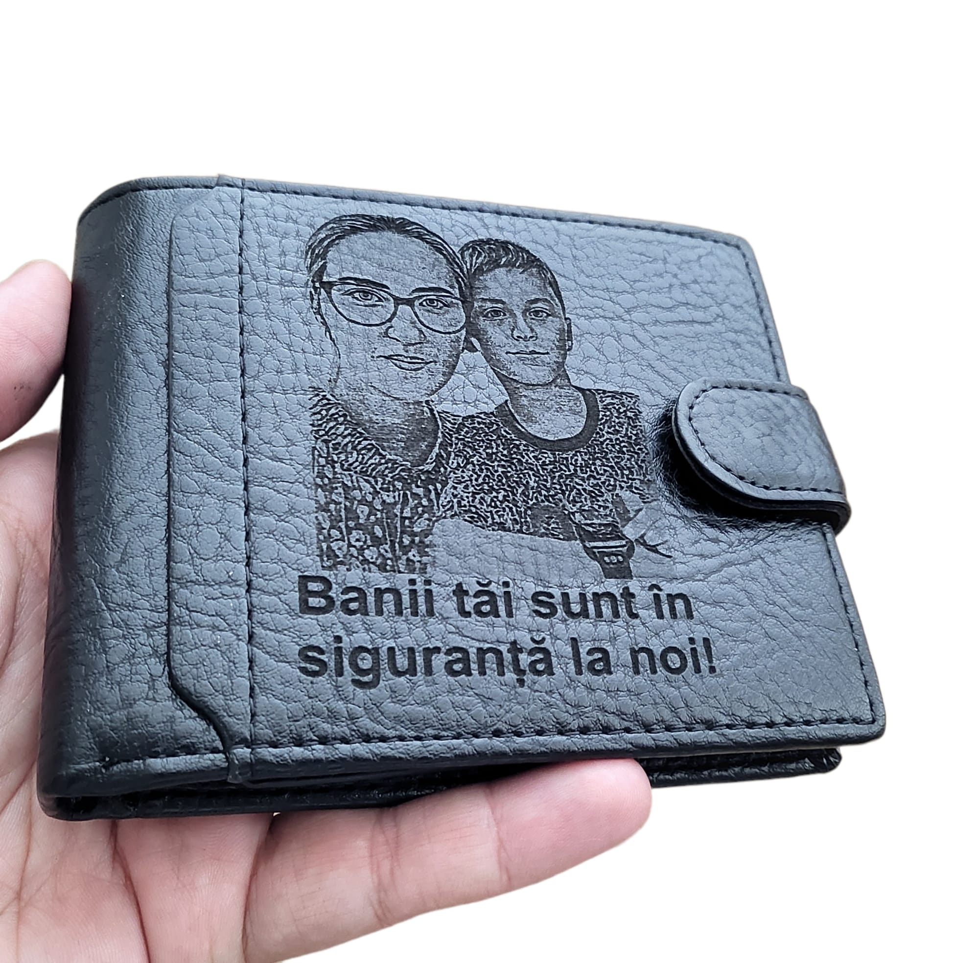 Portofele gravate cu poza si text
