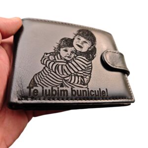 cadou personalizat portofel nergu cu capsa Te iubim bunicule